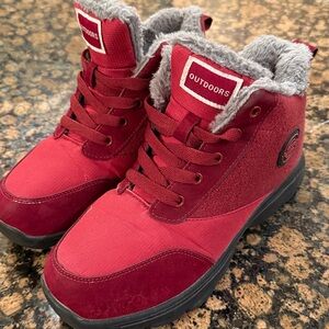 OUTDOORS Brand Women's Red Winter Ankle Boots. for hiking or trekking.